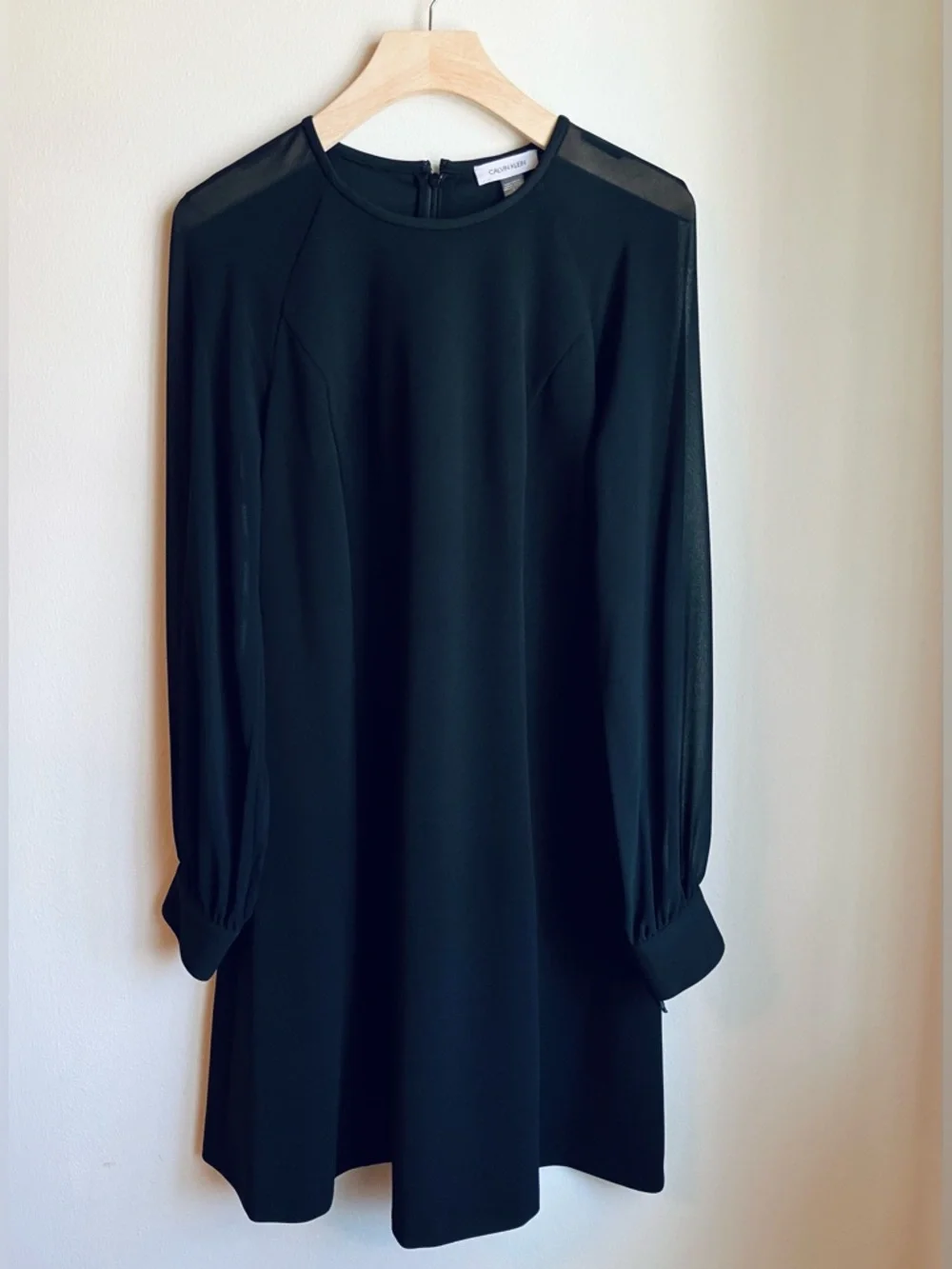 Calvin Klein Long-Sleeve Knee-Length Sheath Dress Size 8 Black Sheer Arms NWOT - Picture 2 of 12